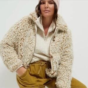 Anthropologie Brenna Cream Faux Shearling Fur Toggle Zip Short Coat, Medium